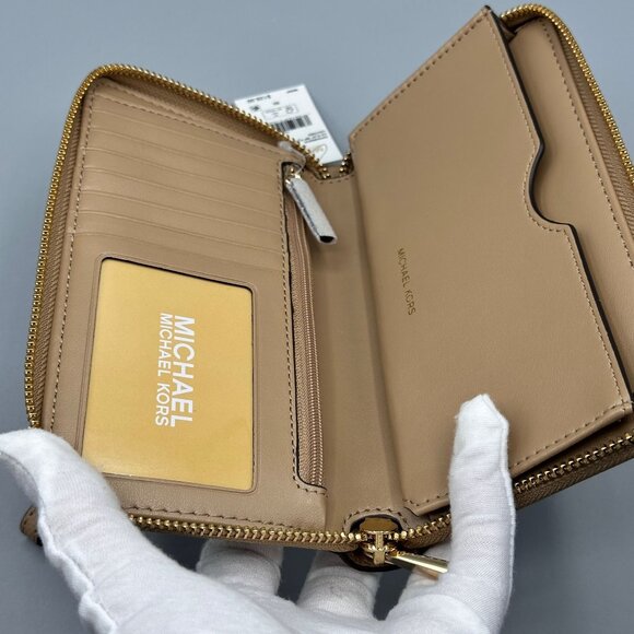 Michael Kors Jet Set Camel Pebbled Large Flat Multifunction Phone Case *READ* - Picture 7 of 15